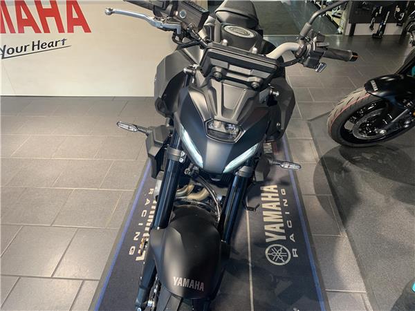2025 Yamaha MT-07 Y-AMT, Only 331 miles from new, SAVE £955 !!