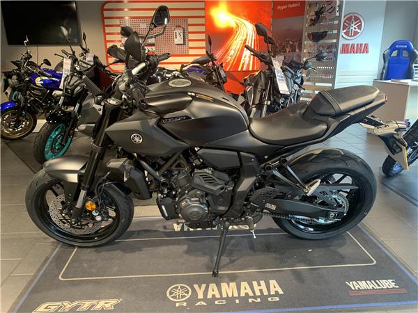 2025 Yamaha MT-07 Y-AMT, Only 331 miles from new, SAVE £955 !!