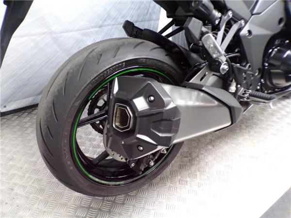 2025 Kawasaki Ninja 1000SX