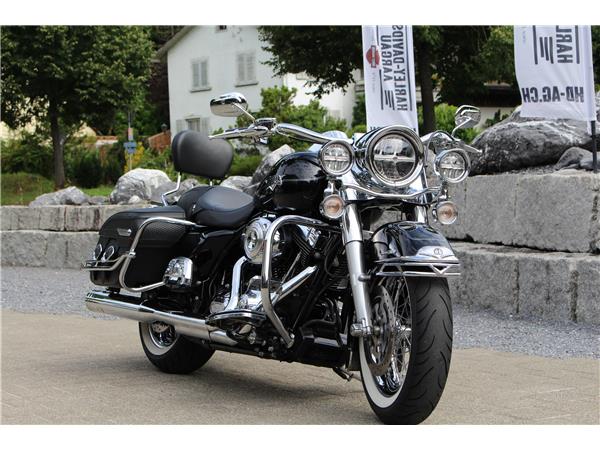 2013 harley-davidson FLHRC Road King Classic 103 ABS