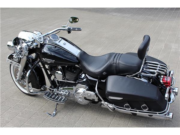 2013 harley-davidson FLHRC Road King Classic 103 ABS