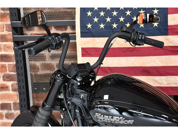 2019 HARLEY-DAVIDSON SOFTAIL FXBB STREET BOB