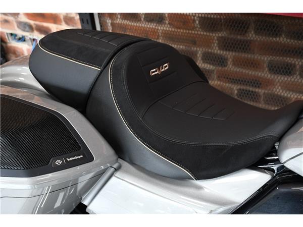 2023 HARLEY-DAVIDSON CVO ROAD GLIDE