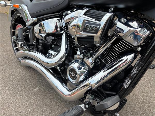 2024 HARLEY-DAVIDSON BREAKOUT 117 