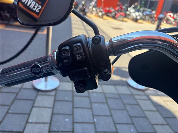 2020 Harley-Davidson Softail Sport Glide FLSB