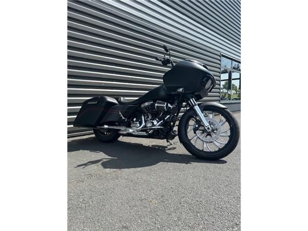 2014 HARLEY-DAVIDSON ROAD GLIDE