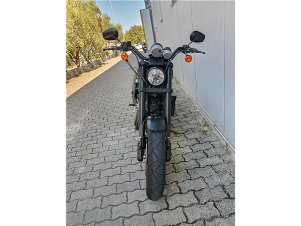 2011 XR1200X