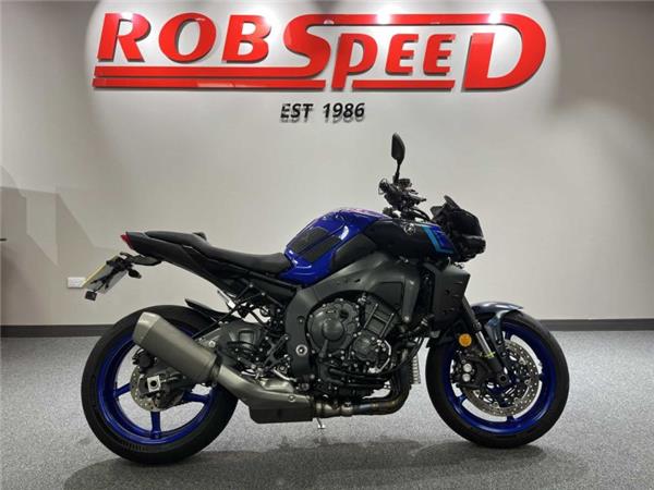 2023 Yamaha MT10 Blue