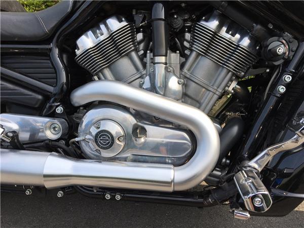 2013 HARLEY-DAVIDSON MUSCLE