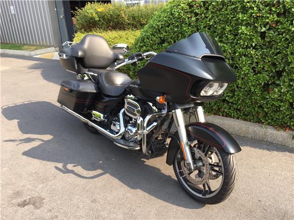2014 HARLEY-DAVIDSON ROAD GLIDE