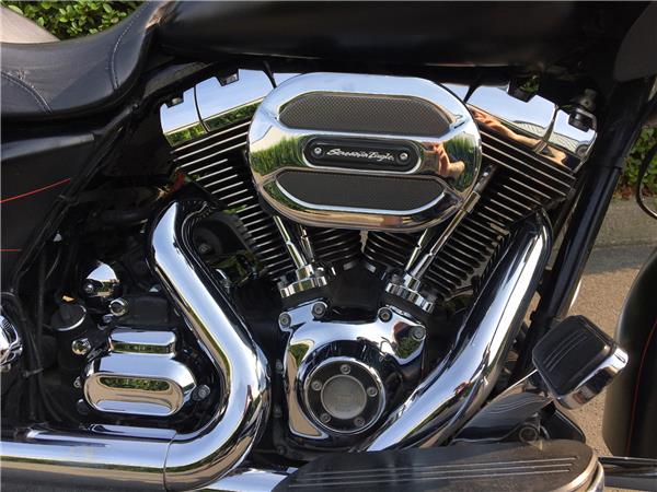 2014 HARLEY-DAVIDSON ROAD GLIDE