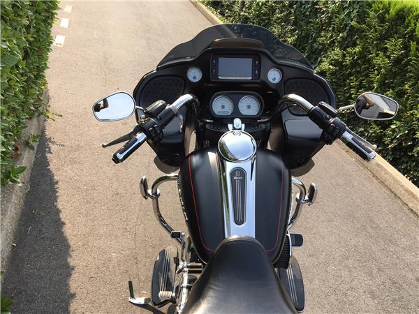 2014 HARLEY-DAVIDSON ROAD GLIDE