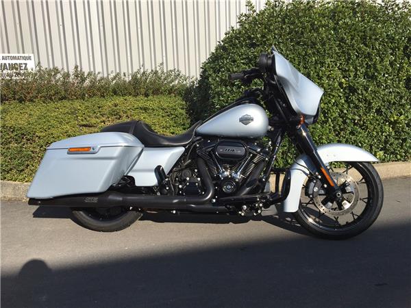 2023 HARLEY-DAVIDSON STREET GLIDE