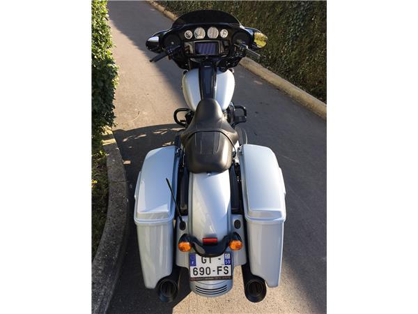 2023 HARLEY-DAVIDSON STREET GLIDE