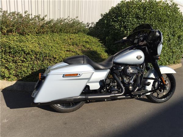 2023 HARLEY-DAVIDSON STREET GLIDE