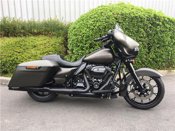 2020 HARLEY-DAVIDSON STREET GLIDE