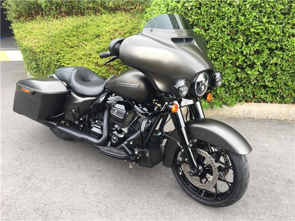 2020 HARLEY-DAVIDSON STREET GLIDE