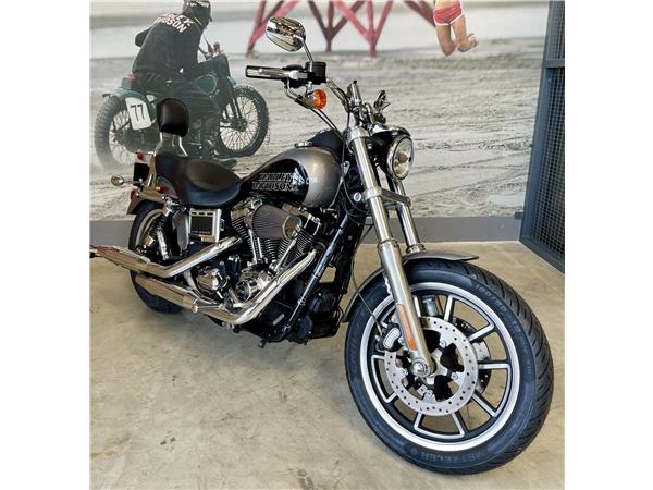 2017 HARLEY-DAVIDSON LOW RIDER