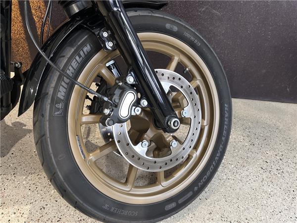 FXDLS Dyna Low Rider S CLUB STYLE UMBAU