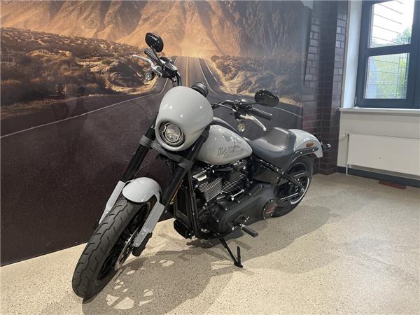FXLRS Softail Low Rider S 