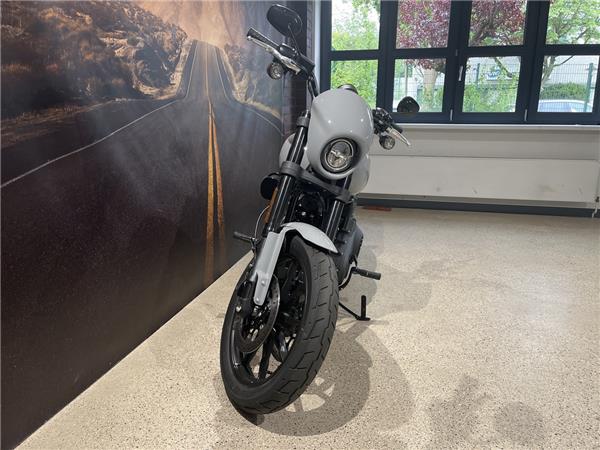 FXLRS Softail Low Rider S 