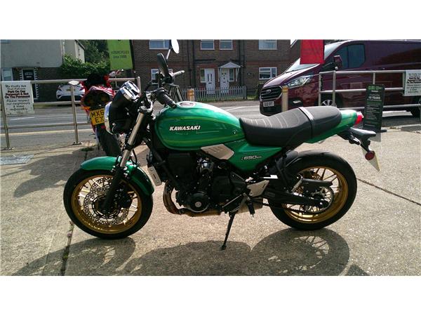 2024 Kawasaki Z650 RS