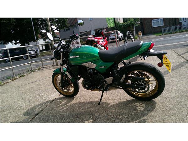 2024 Kawasaki Z650 RS