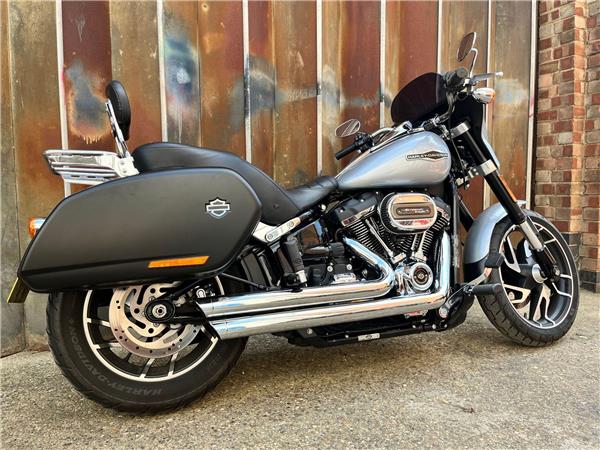 2019 Harley-Davidson Softail