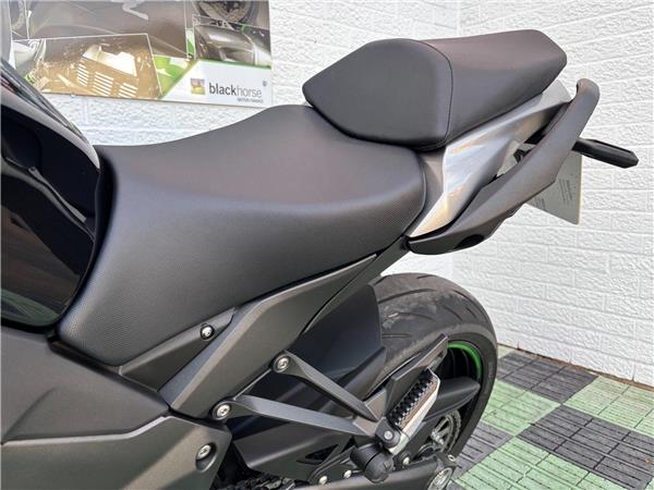 2024 Kawasaki Ninja 1000SX