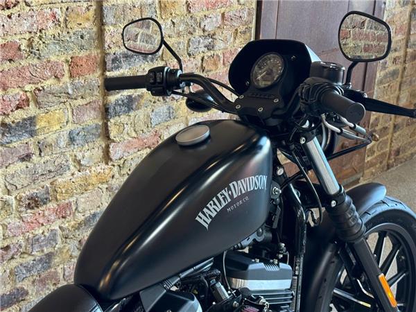 2015 Harley-Davidson 19HD-XL883L