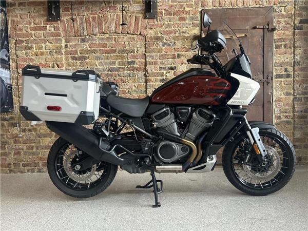2024 Harley-Davidson Pan America Special