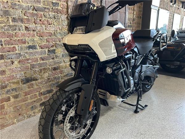 2024 Harley-Davidson Pan America Special