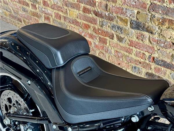 2022 Harley-Davidson Softail