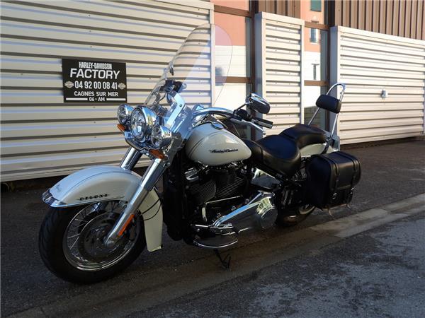2020 HARLEY-DAVIDSON DELUXE