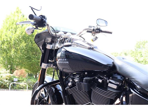 2022 HARLEY-DAVIDSON SOFTAIL FLSB SPORT GLIDE