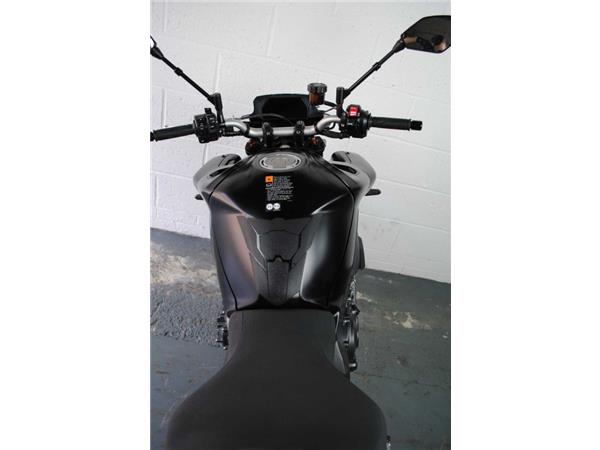 2024 Yamaha MT-10 BLACK