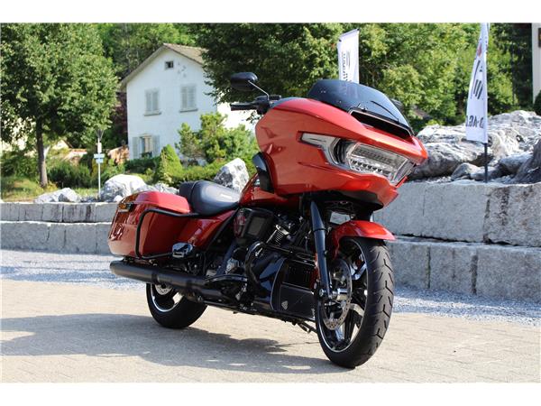 2025 harley-davidson FLTRX Road Glide Black Finish 117