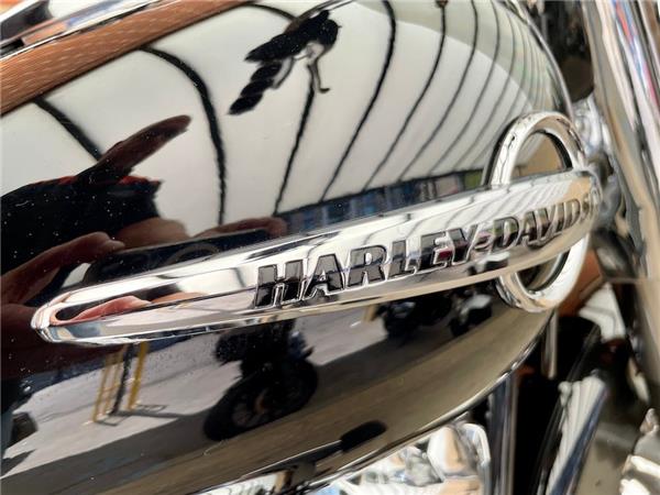 2021 HARLEY-DAVIDSON SOFTAIL FLHC HERITAGE CLASSIC