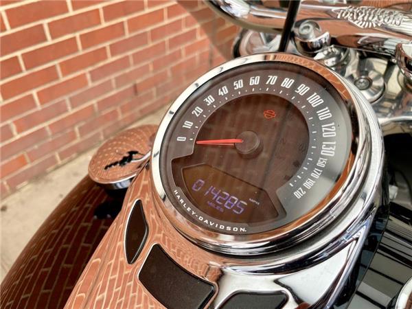 2021 HARLEY-DAVIDSON SOFTAIL FLHC HERITAGE CLASSIC