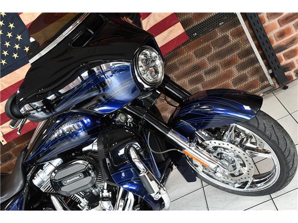 2016 HARLEY-DAVIDSON CVO FLHXSE STREET GLIDE