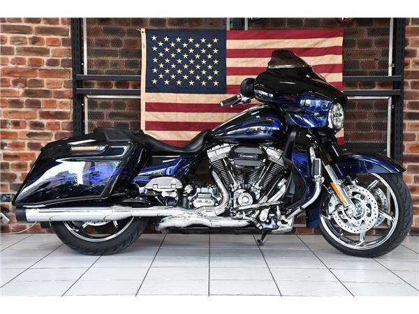 2016 HARLEY-DAVIDSON CVO FLHXSE STREET GLIDE