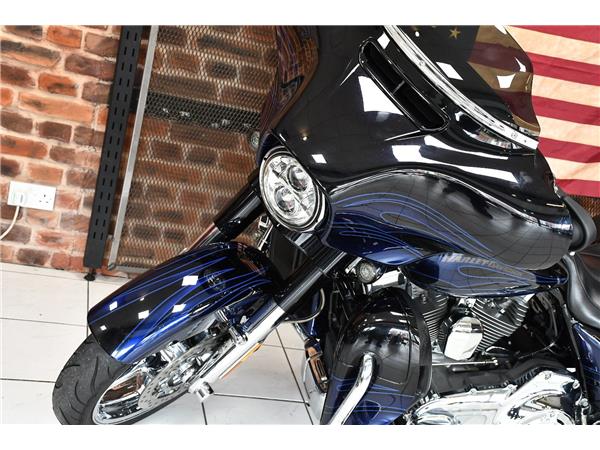 2016 HARLEY-DAVIDSON CVO FLHXSE STREET GLIDE