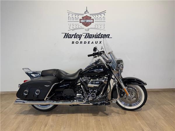 2017 HARLEY-DAVIDSON ROAD KING