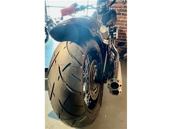 2015 harley-davidson FLS Softail Slim ABS