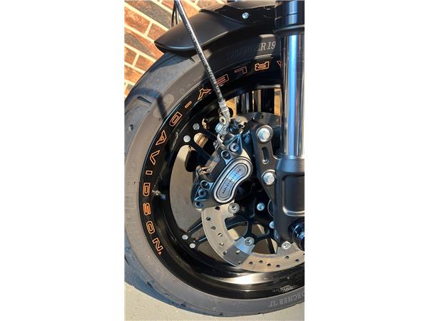 2019 harley-davidson FXDRS 114 ABS