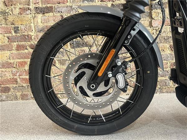 2025 Harley-Davidson Softail