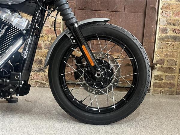 2025 Harley-Davidson Softail