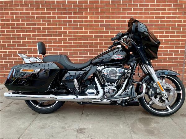 2024 HARLEY-DAVIDSON TOURING FLHX STREET GLIDE