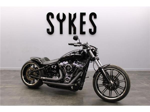 2018 Harley-Davidson Breakout