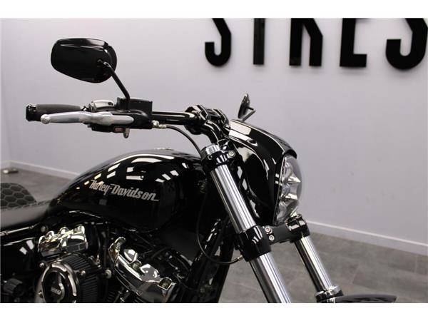 2018 Harley-Davidson Breakout